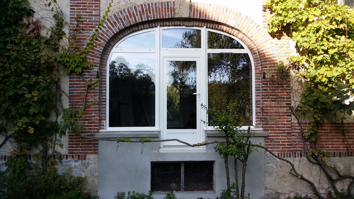 Fenêtre cintrée Sézanne, Fère champenoise