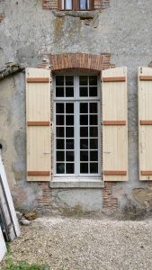 Volet battant en bois, menuiserie Lemaire, Marne, 51
